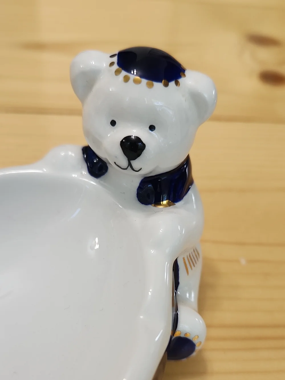 Vintage Hanukkah Polar Bears Wearing Kippot Yamikas Star Of David Dish Ceramic